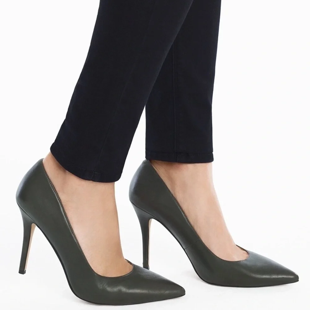 WHBM | Sergeant Green Pumps Size 6.5 - Picture 1 of 16